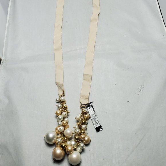 AQUA Faux pearl cluster multi beaded with taupe fabric bib necklace - Picture 3 of 7